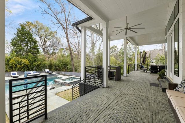 1546 Windsor Parkway NE, Brookhaven, GA 30319