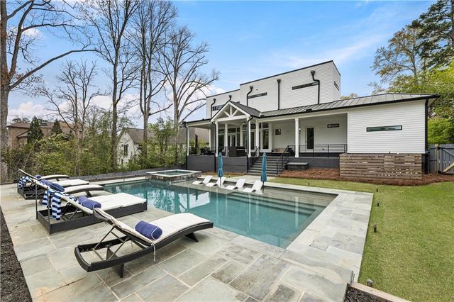 1546 Windsor Parkway NE, Brookhaven, GA 30319