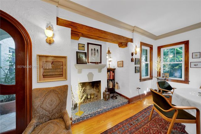 1720 Espanola Dr, Miami, FL 33133