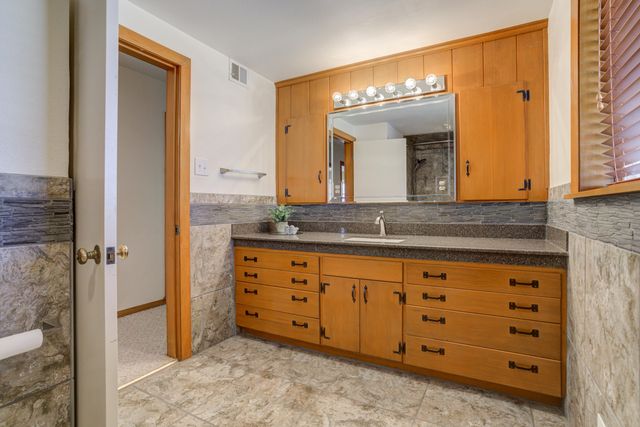 1301 E Tate Street, Brownfield, TX 79316