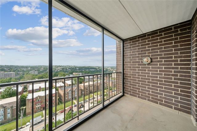 5600 Munhall Rd 905, Squirrel Hill, PA 15217