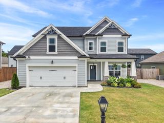 19 Winchester Drive, Rossville, GA 30741