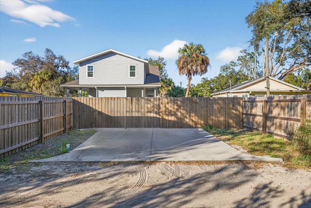 115 E BROAD STREET 2, Tampa, FL 33604