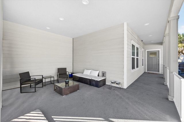 115 E BROAD STREET 2, Tampa, FL 33604