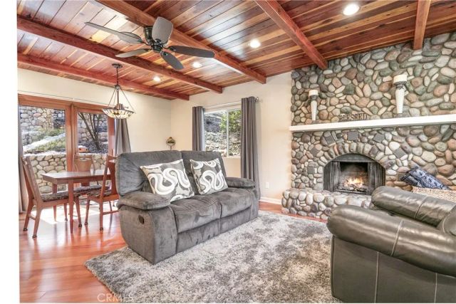 28916 North Shore Road, Lake Arrowhead, CA 92352