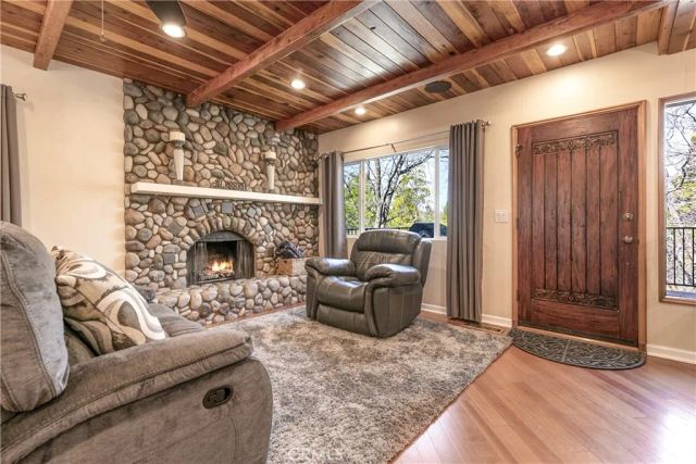 28916 North Shore Road, Lake Arrowhead, CA 92352