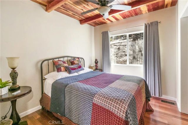 28916 North Shore Road, Lake Arrowhead, CA 92352