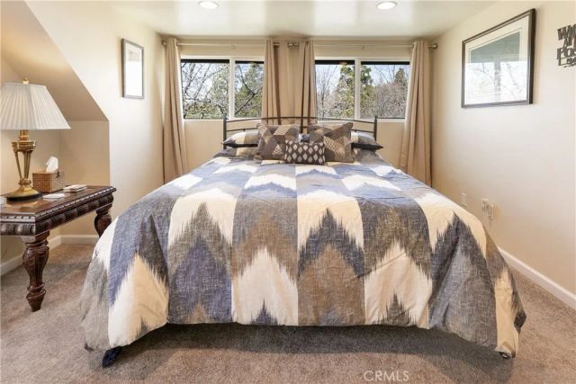 28916 North Shore Road, Lake Arrowhead, CA 92352