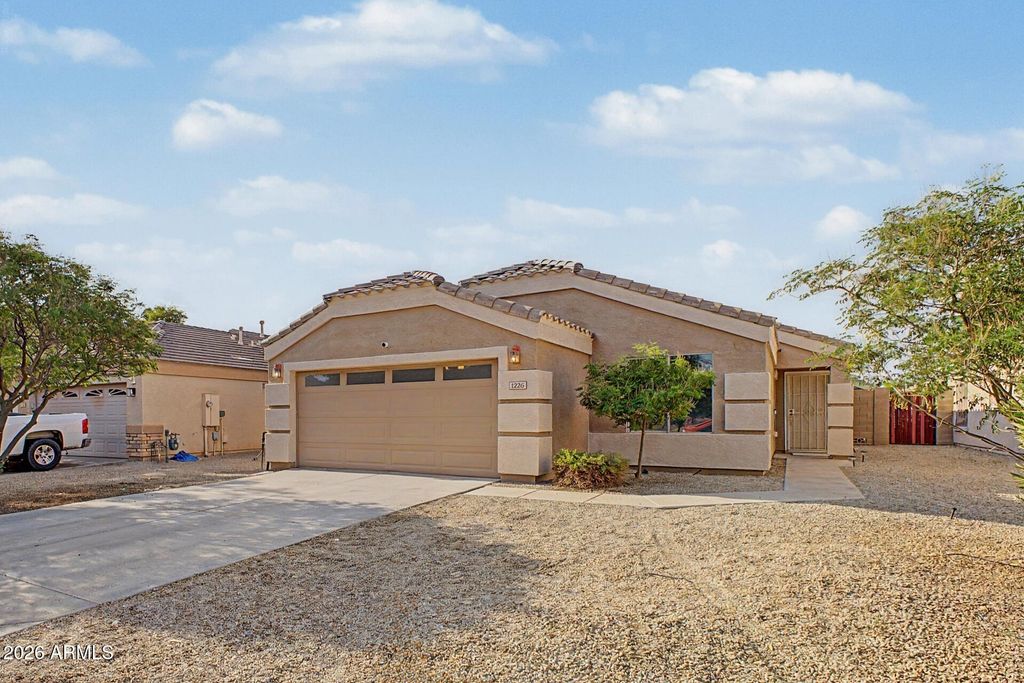 1226 E MADDISON Street, San Tan Valley, AZ 85140 — photo 2