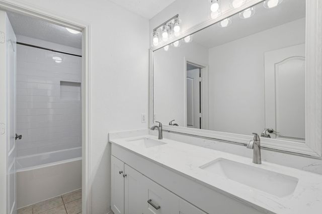 3905 Kimberly Drive, Pearland, TX 77581