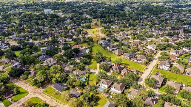 3905 Kimberly Drive, Pearland, TX 77581