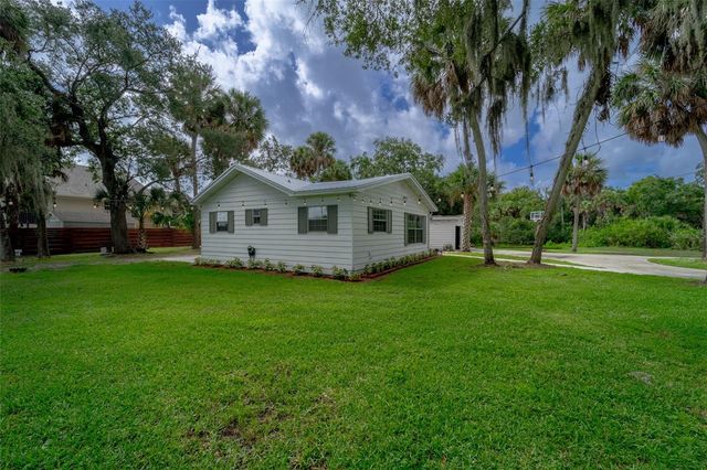512 S 51ST STREET, Tampa, FL 33619