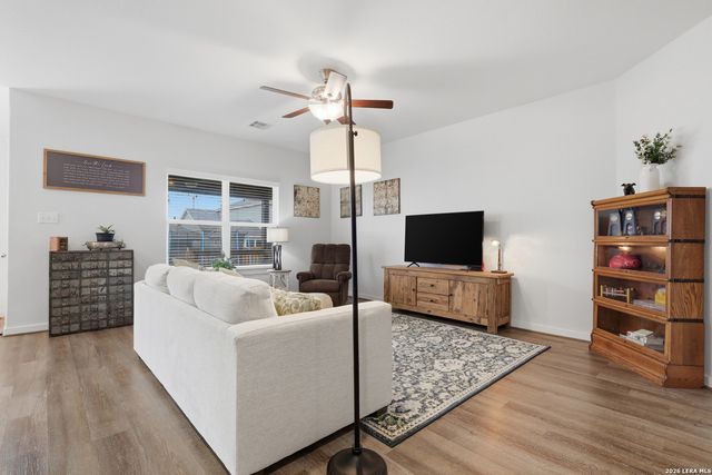 10526 Francisco Way, Converse, TX 78109