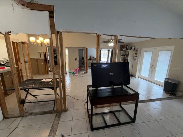 9301 SAUSALITO DRIVE, Orlando, FL 32825
