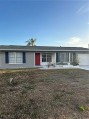 1412 SE 29th TER, Cape Coral, FL 33904