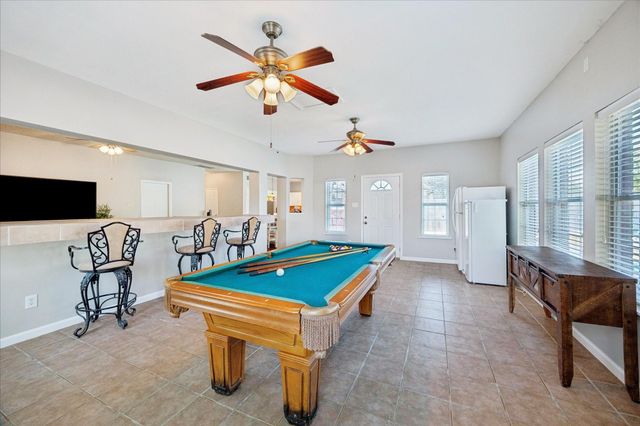 1211 Woodchase Drive, Pearland, TX 77581