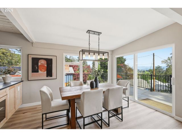 3021 WHITBECK Blvd, Eugene, OR 97405