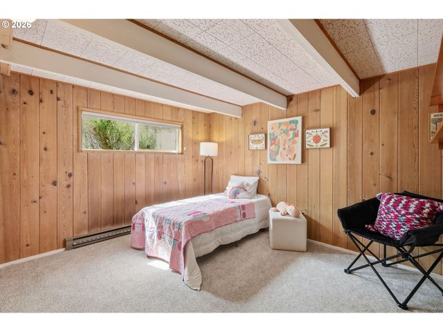 3021 WHITBECK Blvd, Eugene, OR 97405