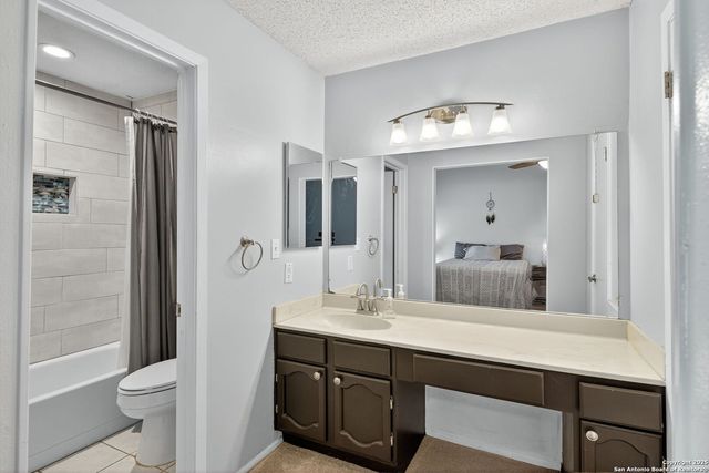 6606 Courtyard, San Antonio, TX 78239