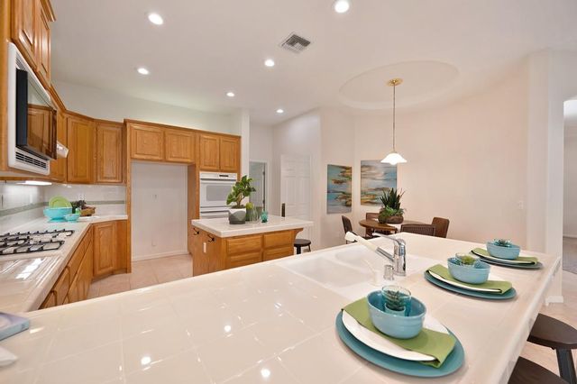 1157 Humbug Way, Auburn, CA 95603