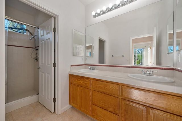 1157 Humbug Way, Auburn, CA 95603