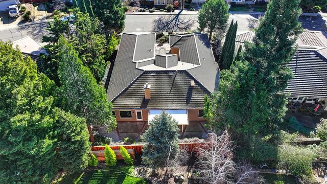 1157 Humbug Way, Auburn, CA 95603