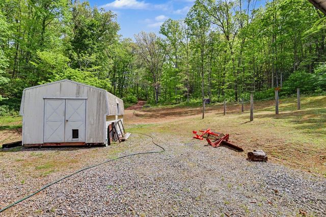 522 Fred Amos Road, Murphy, NC 28906