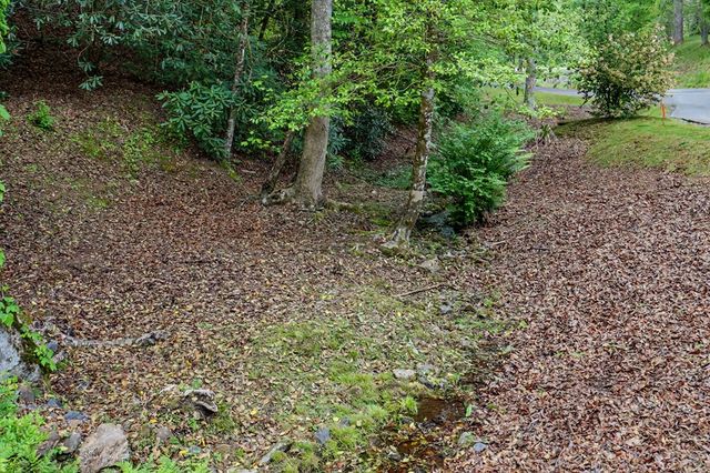 522 Fred Amos Road, Murphy, NC 28906