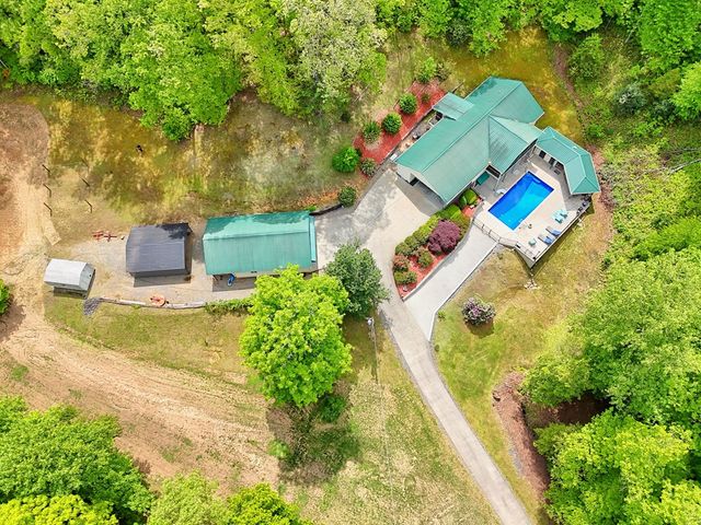 522 Fred Amos Road, Murphy, NC 28906