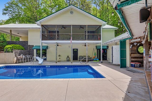 522 Fred Amos Road, Murphy, NC 28906