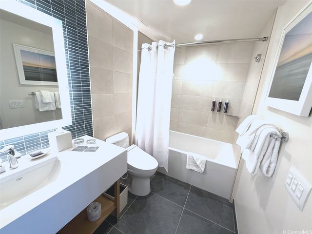 1390 Kapiolani Boulevard 3603, Honolulu, HI 96814