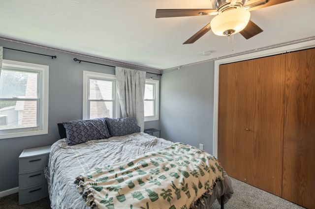 1901 E 23rd Street, Des Moines, IA 50317