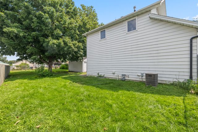 1901 E 23rd Street, Des Moines, IA 50317