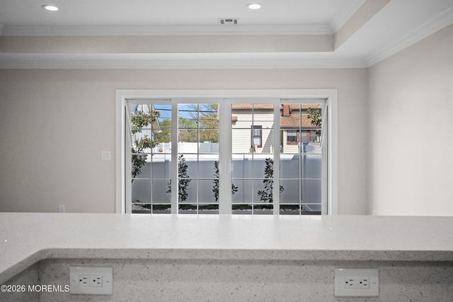 191 Chingarora Avenue 3, Keyport, NJ 07735