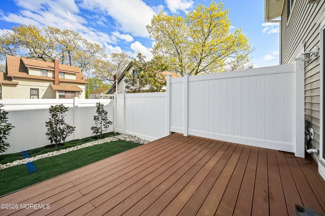191 Chingarora Avenue 3, Keyport, NJ 07735