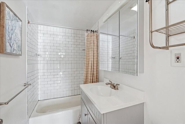 152 Davis St, Quincy, MA 02170