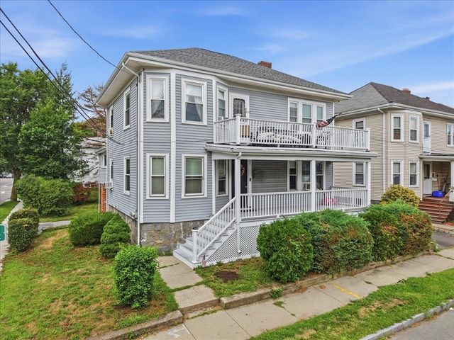 152 Davis St, Quincy, MA 02170
