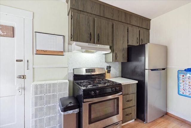 152 Davis St, Quincy, MA 02170
