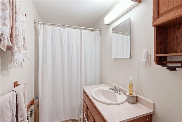 152 Davis St, Quincy, MA 02170