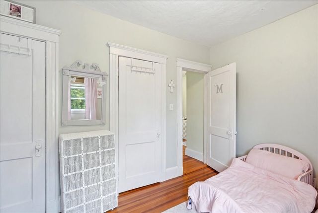 152 Davis St, Quincy, MA 02170