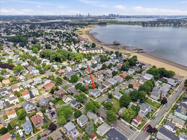 152 Davis St, Quincy, MA 02170