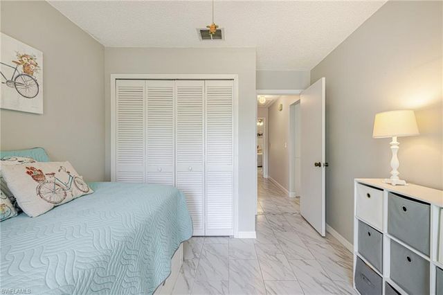 301 McGregor Park CIR, Fort Myers, FL 33908