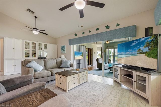 301 McGregor Park CIR, Fort Myers, FL 33908