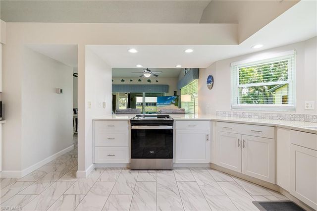 301 McGregor Park CIR, Fort Myers, FL 33908