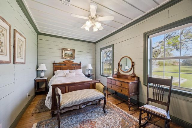 10137 Fm-390 W, Burton, TX 77835