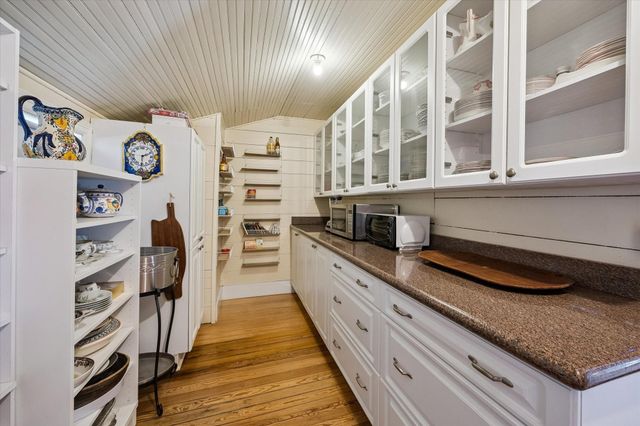 10137 Fm-390 W, Burton, TX 77835