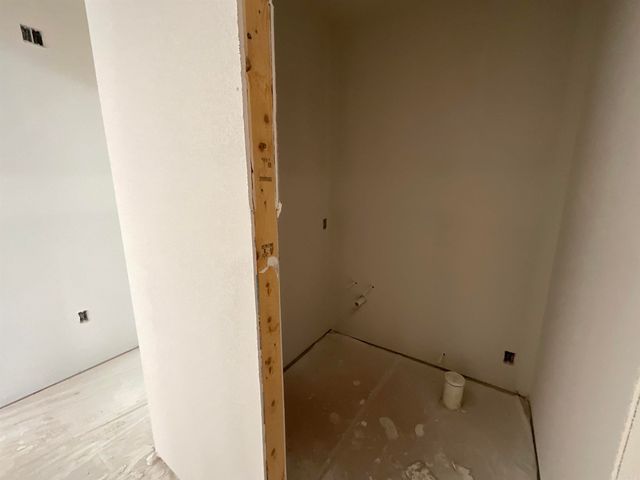 38 Ules Watson Drive, Greenbrier, AR 72058