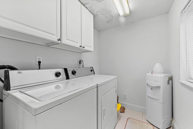 3002 Cardinal Drive, Delray Beach, FL 33444