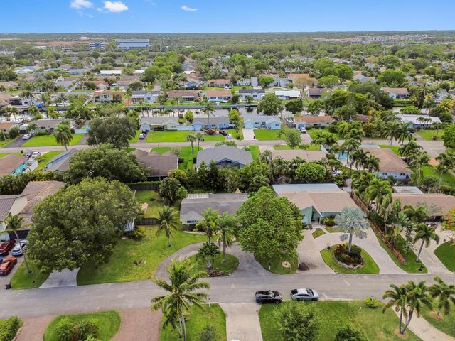 3002 Cardinal Drive, Delray Beach, FL 33444