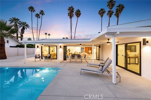 1975 E Mark Leslie, Palm Springs, CA 92264